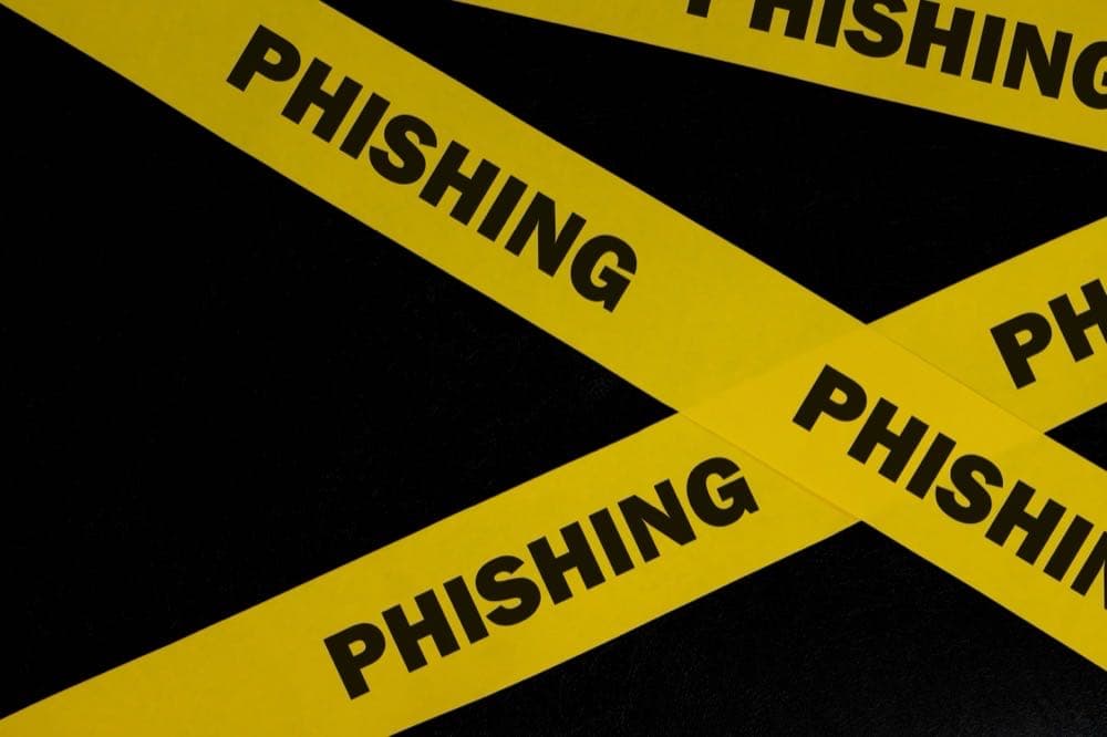 Phishing scam warning alert representing identity-first cybersecurity threats