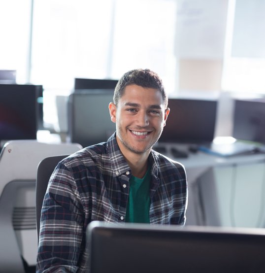 Mytek Pros IT support technician at a workstation