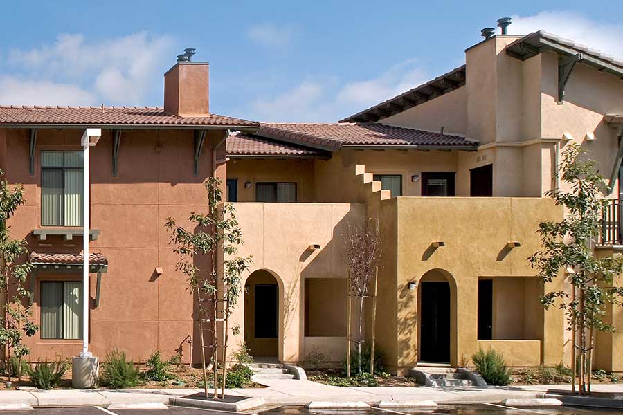 Fallbrook View building and community