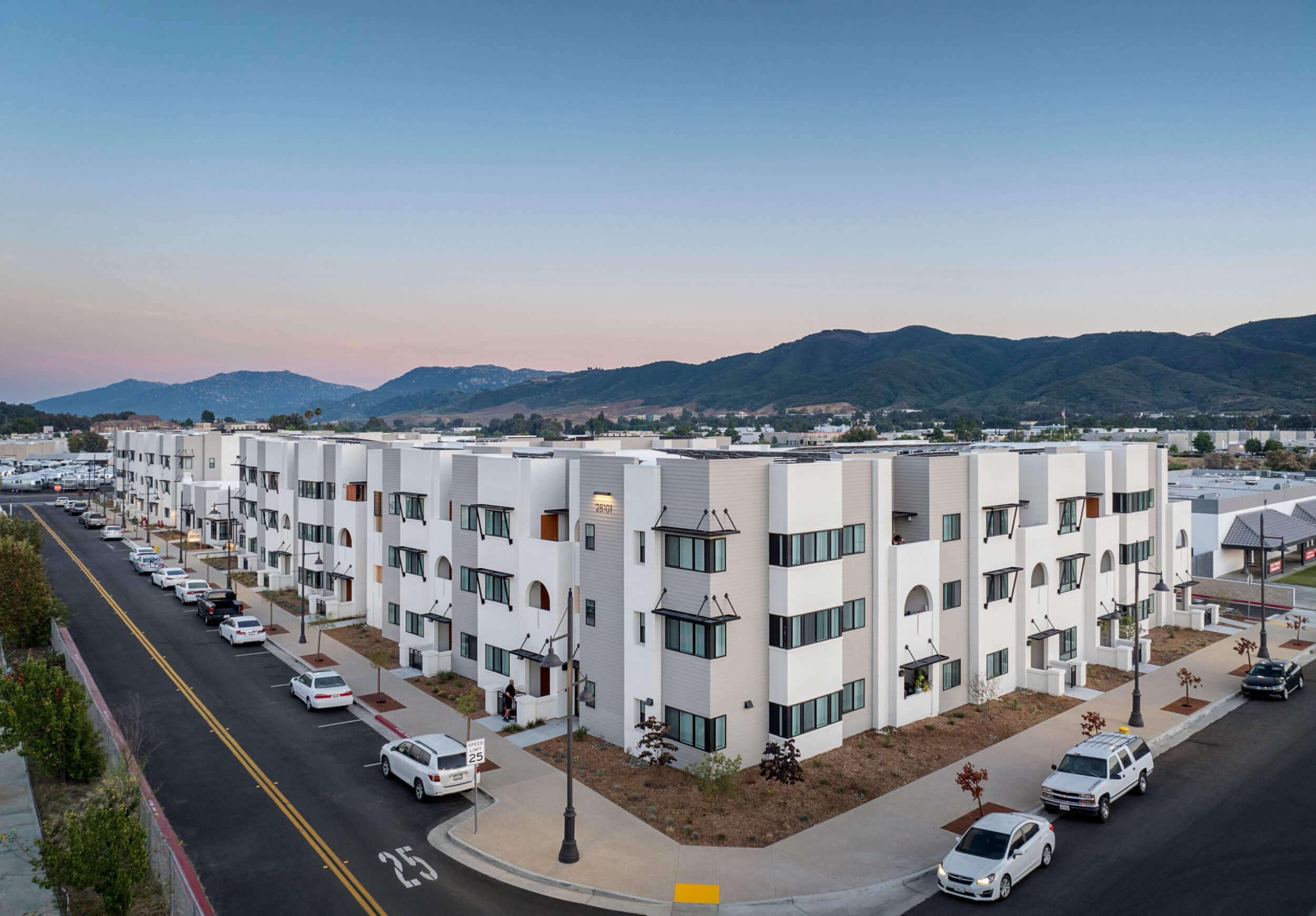 Las Haciendas building and community
